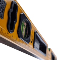 уровень строительный 60 см магнитный, противоударный, "maximum" mx 18402 оптом